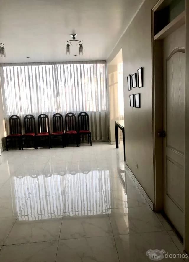 OCASION "SE ALQUILA MODERNO EDIFICIO EXCLUSIVO PARA CENTROS MEDICOS O CLINICAS" — foto 4