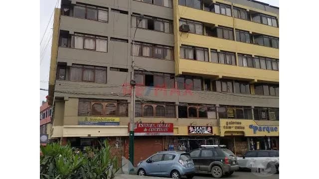 Venta De Local Comercial 1/2 Cuadra Del Ovalo De Higuereta — foto 1