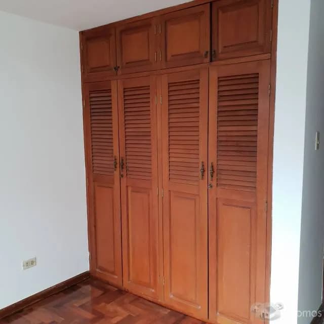 VENDO ACOGEDOR DEPARTAMENTO EN MONTERRICO — foto 7