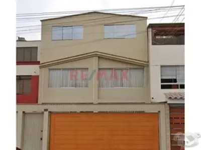 Casa Totalmente Remodelada Cerca A La Estacion Jorge Chavez En Surcoen Surco
