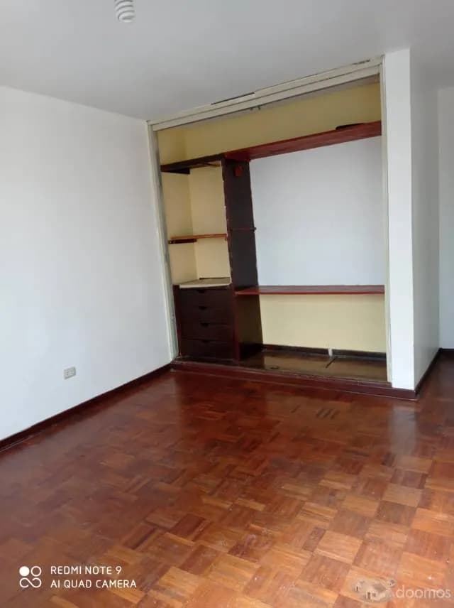 ALQUILO CASA PARA OFICINAS — foto 1