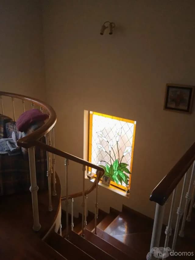 VENDO HERMOSA CASA CON PISCINA EN SAN ISIDRO — foto 3