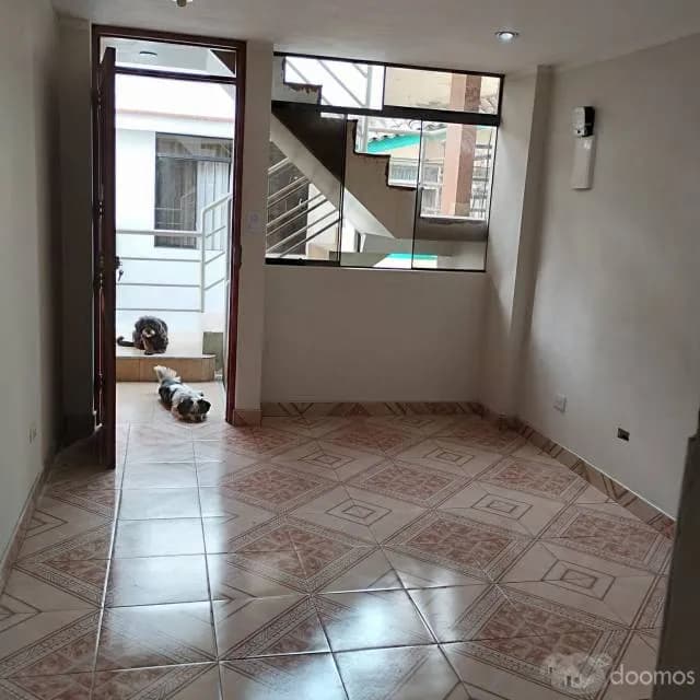 SE ALQUILA MINIDEPARTAMENTO — foto 1