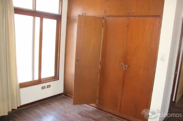 VENDO HERMOSA CASA CON TERRENO DE 1000 METROS — foto 5
