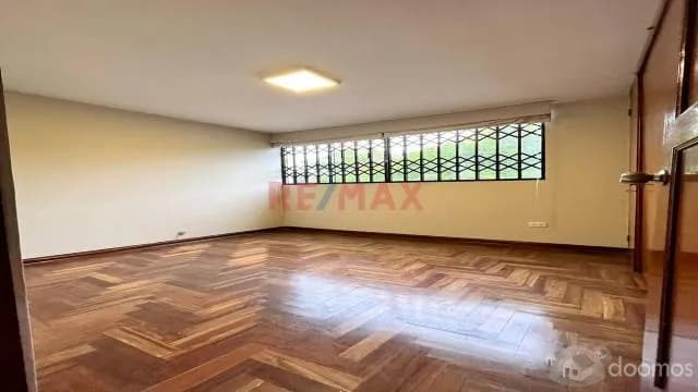 Se Alquila - Amplio Departamento - En Miraflores La Aurora — foto 4