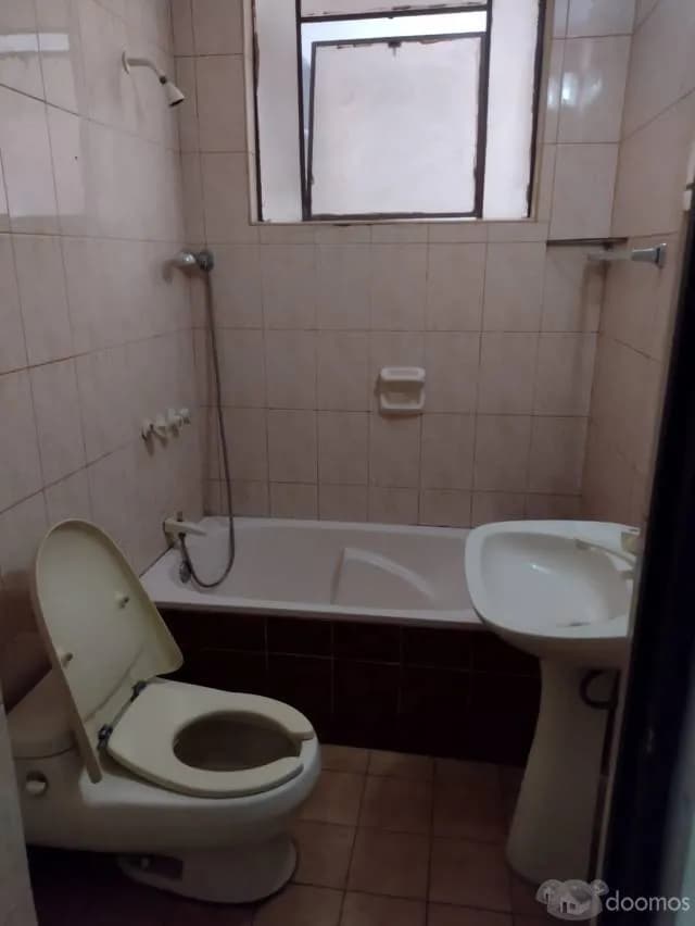 Departamento Amplio y Buena Ubicación — foto 4