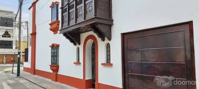 Amplia, elegante e imponente casa de 04 pisos totalmente remodelada — foto 3