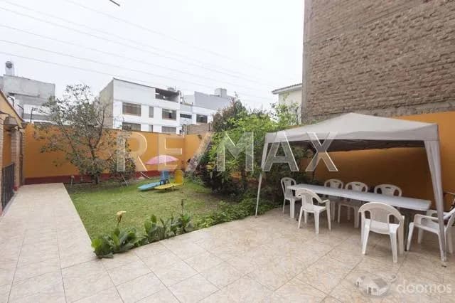 VENDO CASA 2 PISOS MARISCAL CASTILLA SURCO — foto 4