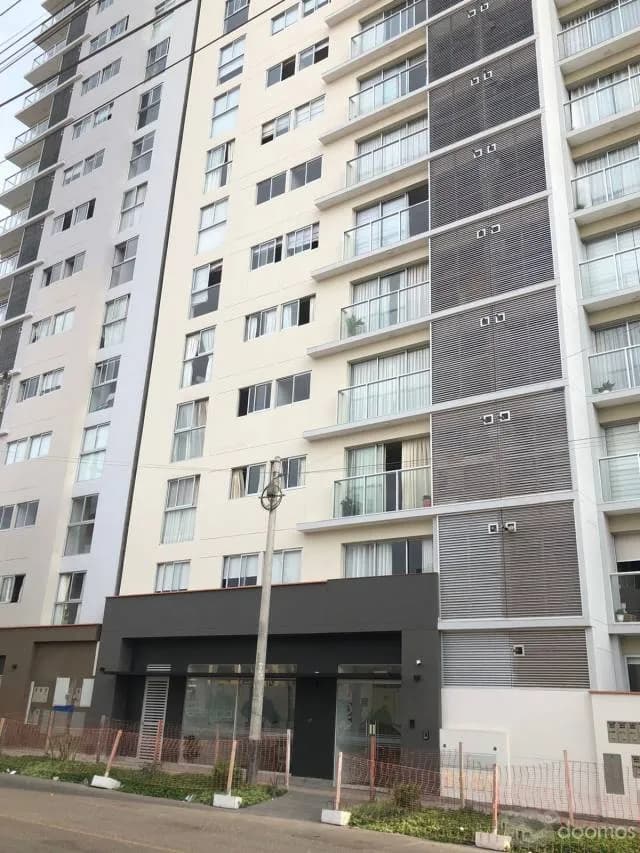 SE ALQUILA DEPARTAMENTO EN ESTRENO SURCO — foto 1