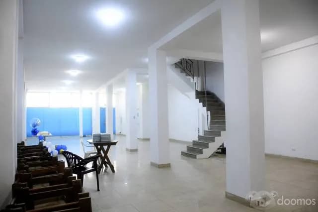 ¡Increíble Edificio Comercial de 4 Pisos en una Ubicación Estratégica! — foto 4