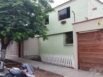 Vendo Propiedad en Salamanca (Casa o Terreno). Trato directo