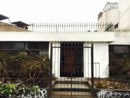 Casa-Terrero Perfecto Para Comercio / BARRANCO.