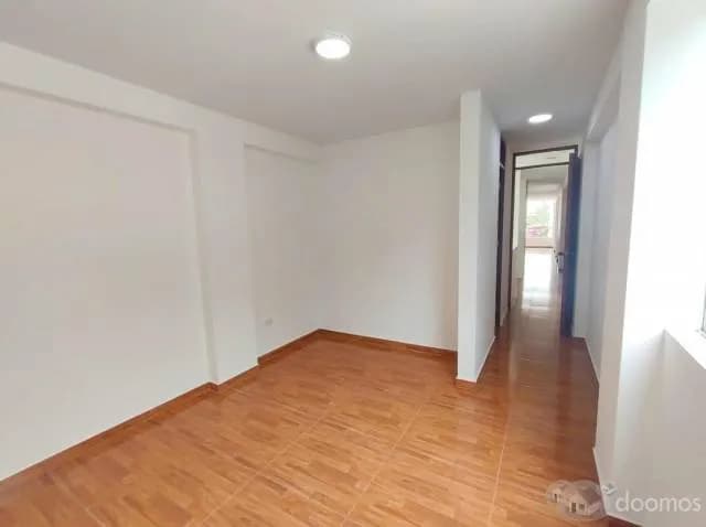 Vendo Departamento En los Olivos Puerta de Pro 2do Piso — foto 4