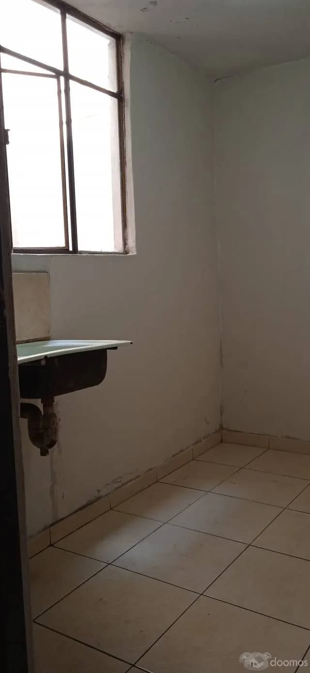 ALQUILER DE MINIDEPARTAMENTO EN SANTA ANITA — foto 2