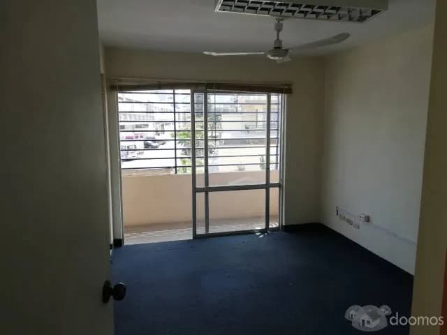 DEPOSITO EN MIRAFLORES — foto 2