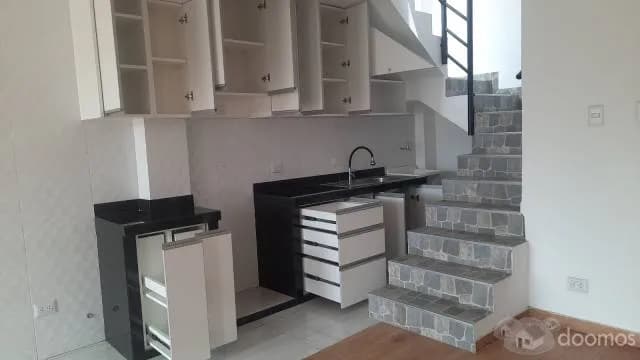 ??VENTA DUPLEX + DEPARTAMENTO DE ESTRENO CON AZOTEA EN EL #RIMAC. CÉNTRICO?? — foto 7