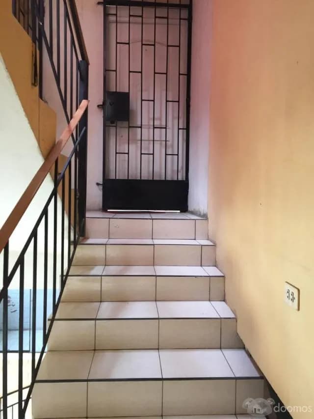 INMUEBLE INCLUYE 4 DEPARTAMENTOS Y CASA — foto 5