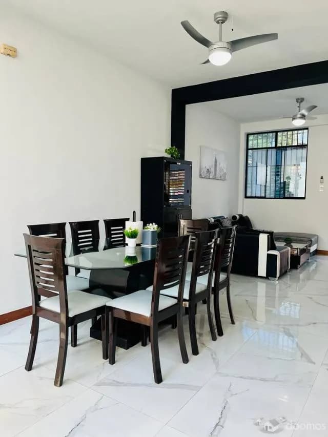 VENTA DE CASA DE DOS PISOS EN TARAPOTO — foto 5