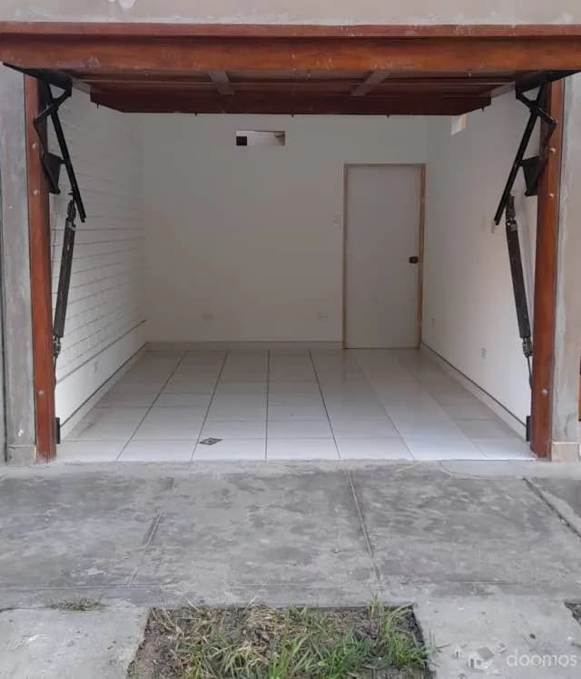 Se alquila local comercial Trujillo — foto 3