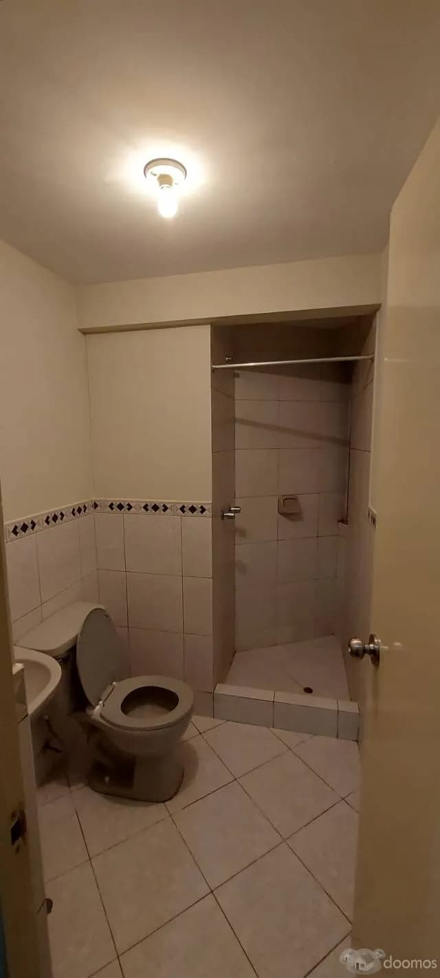 SE VENDE LINDO DEPARTAMENTO EN LINCE — foto 3