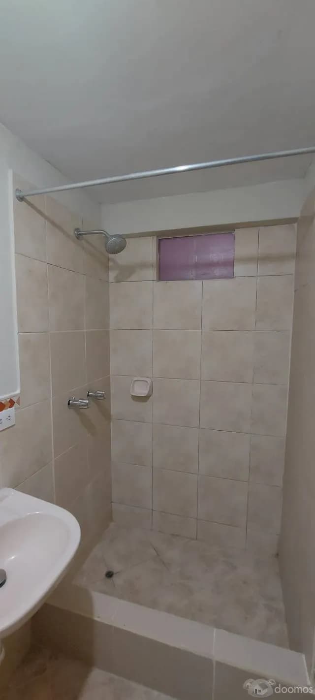 SE VENDE LINDO DEPARTAMENTO EN LINCE — foto 5
