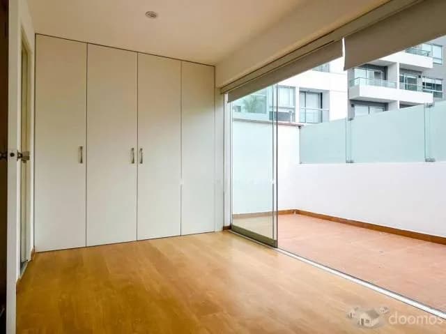 Penthouse con Terraza y Cochera Techada en Barranco! Alquiler — foto 7