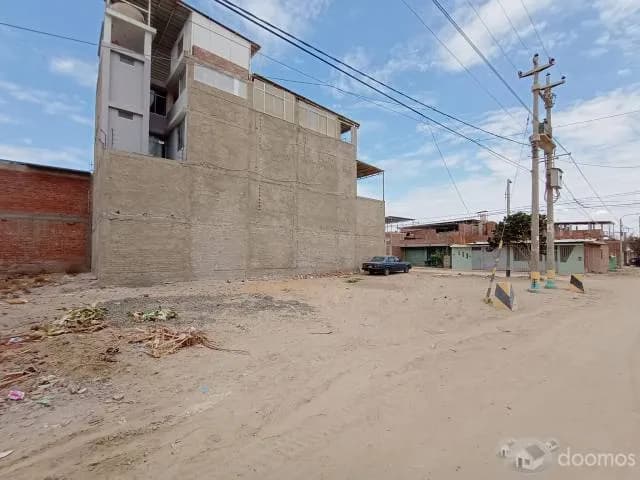 Terreno en esquina — foto 2