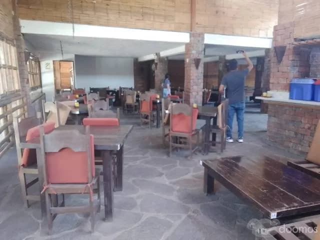 Amplio Local Comercial 611 m², en El Chipe. Zona Concurrida. — foto 6