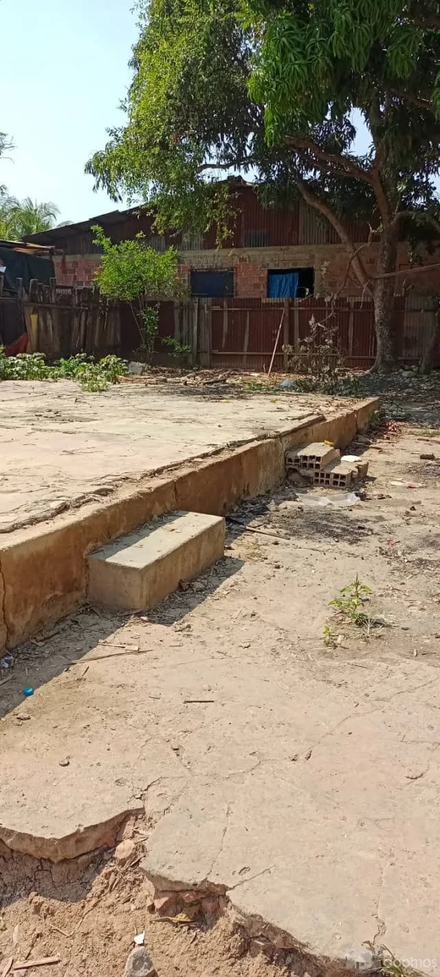 VENDO TERRENO POR VIAJE URGENTE — foto 1