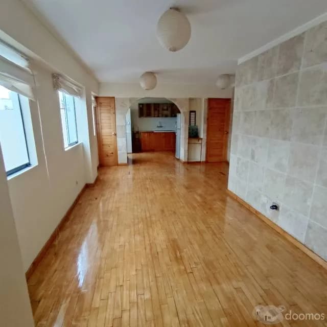En venta Sofisticado Flat en Miraflores 180,000 $ — foto 2