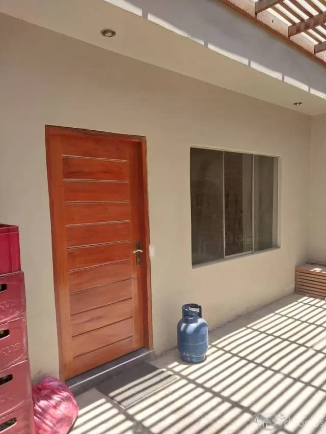 vendo casa de dos pisos en chincha — foto 2