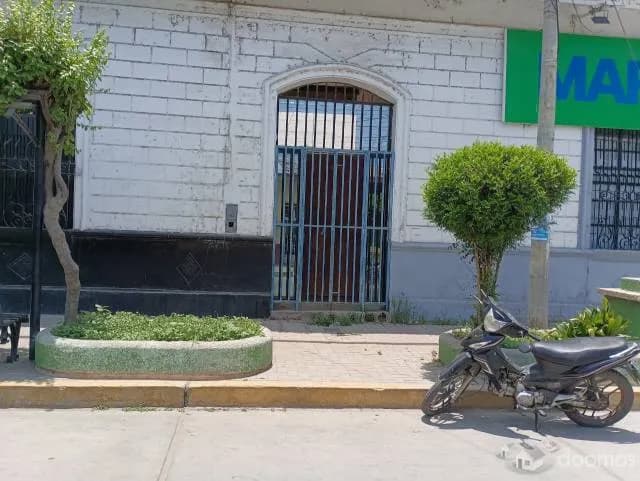SE ALQUILA CASONA DE LA FAMILIA SOLER — foto 1