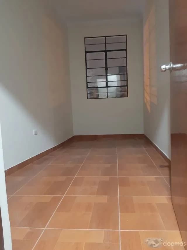 VENTA O ALQUILER DE DEPARTAMENTO CERCADO DE LIMA MESA REDONDAD — foto 3