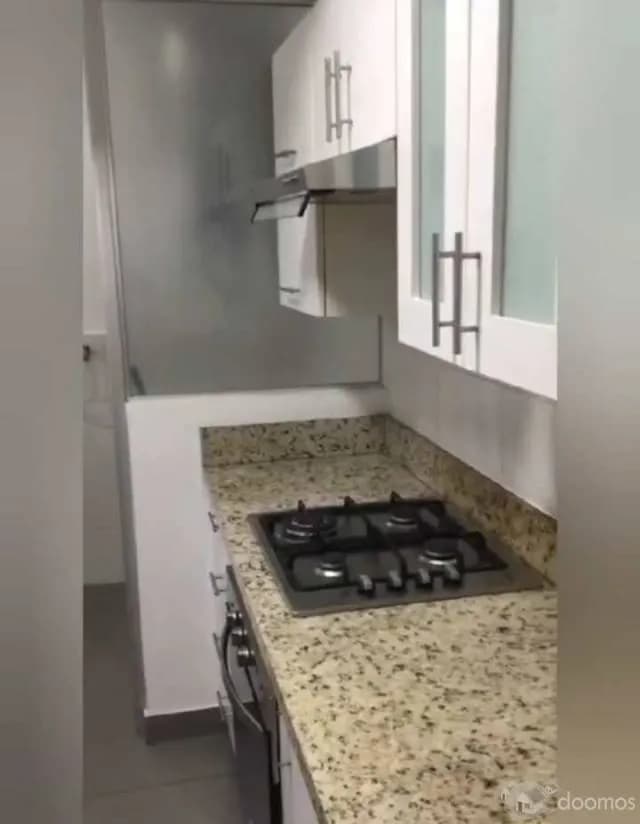 Se alquila departamento en Miraflores. — foto 3