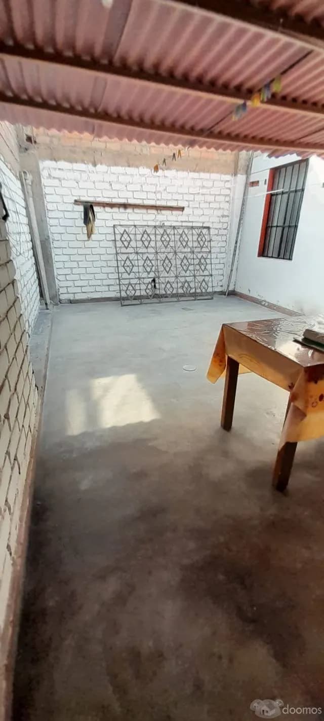 SE VENDE HERMOSA CASA DE 2 PISOS URB SAN AGUSTIN COMAS! — foto 8