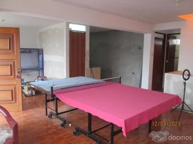 Venta de Casa de 3 Pisos Frente a Parque en Cercado de Lima — foto 5