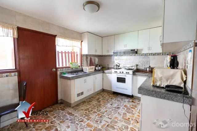 VENTA DE CASA COMO TERRENO EN LOS ALAMOS DE MONTERRICO, SURCO — foto 5