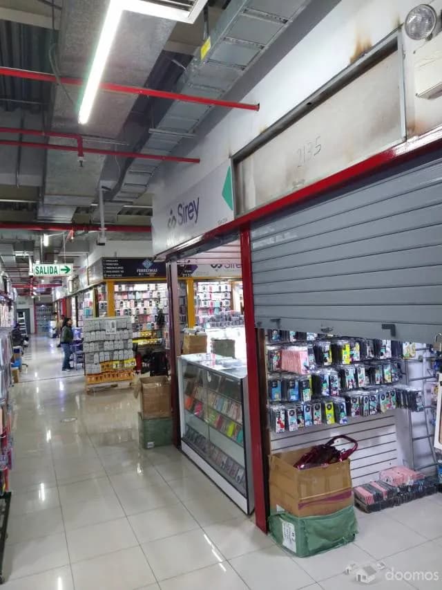 Oportunidad venta de Local N° 2135 en Centro Comercial Malvinas Plaza. — foto 3