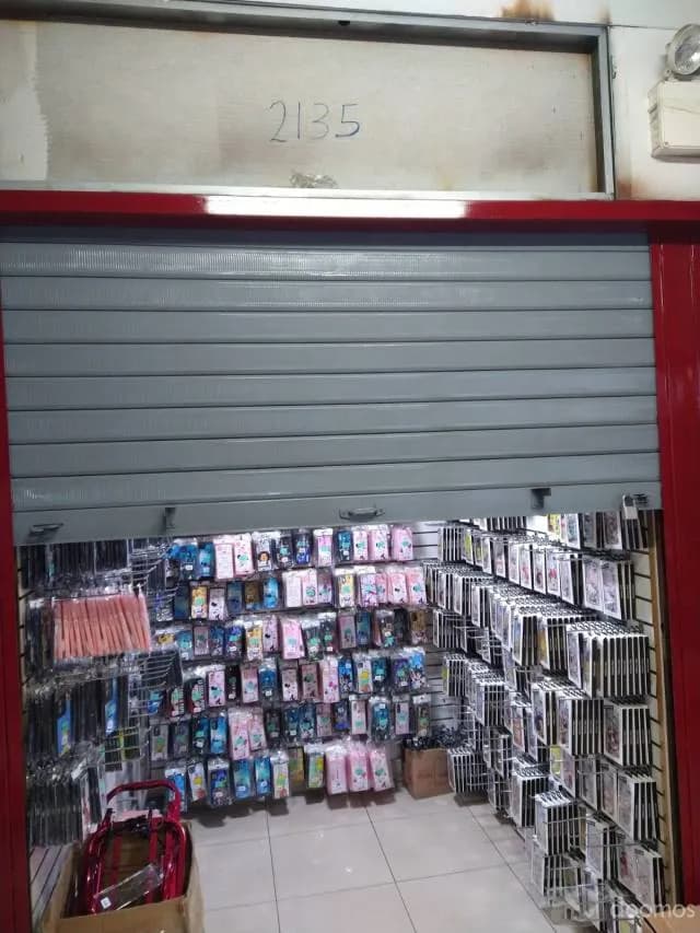 Oportunidad venta de Local N° 2135 en Centro Comercial Malvinas Plaza. — foto 4