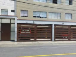 VENDO DPTO EN JOSE JOAQUIN INCLAN 4TO PISO -SAN MIGUEL -VISTA A LA CALLE-CON ASCENSOR