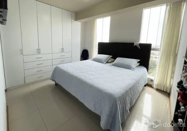 VENTA Departamento en Urb Primavera Calle Rebagliati — foto 6