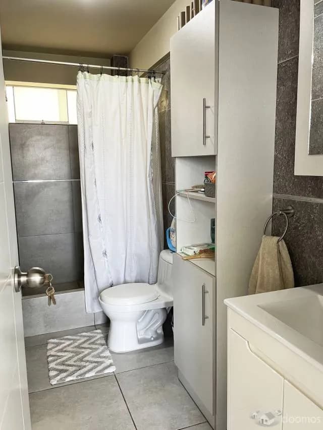 VENTA Departamento en Urb Primavera Calle Rebagliati — foto 7
