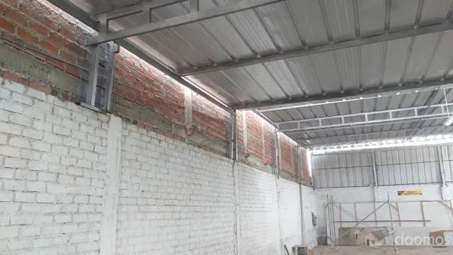ALQUILO LOCAL techado de 180m2 — foto 2