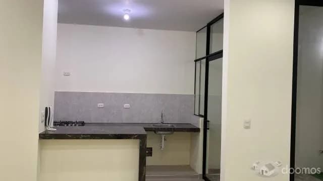 Venta de Casa de Estreno 2 pisos - Urb Monterrico IV — foto 5