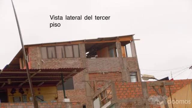 CASA DE TRES PISOS MATERIAL NOBLE CON VISTA AL MAR — foto 5