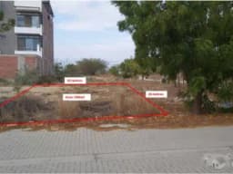 Oportunidad venta terreno 200 m2 en esquina y castado de parque 65000 USD Boulevard Park Plaza