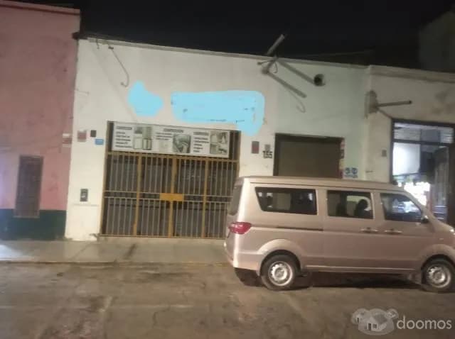 SE ALQUILA AMPLIO LOCAL COMERCIAL EN EL CENTRO DE TRUJILLO — foto 1