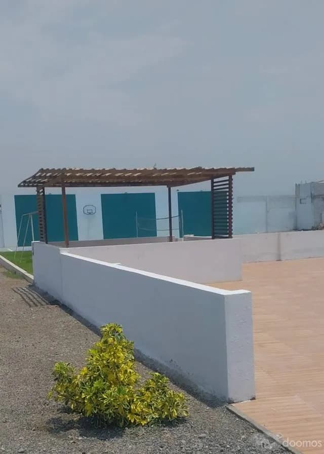 Ocasión venta de Lote de 121 m2 en condominio privado, cercado. — foto 3