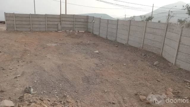Terreno industrial 1173m2 USD/240 000  · Disponible — foto 2