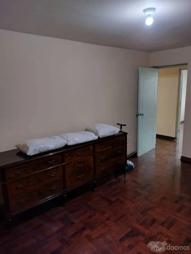 VENTA DE DEPARTAMENTO DE 115 MTS  CON DOS ASCENSORES Y 2 COCHERAS TECHADAS — foto 1